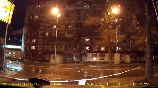 Донецк-сити: парковка мебельного центра напротив. Зак? смотреть онлайн