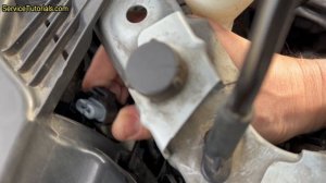 Nissan Qashqai J11 (2018-2022) – замена / удаление лампы дальнего св