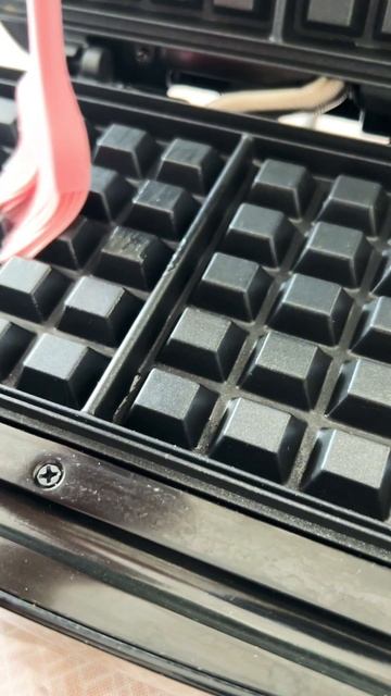 ВЕНСКИЕ ВАФЛИ ИЗ ТВОРОГА #вафли #shorts смотреть онлайн