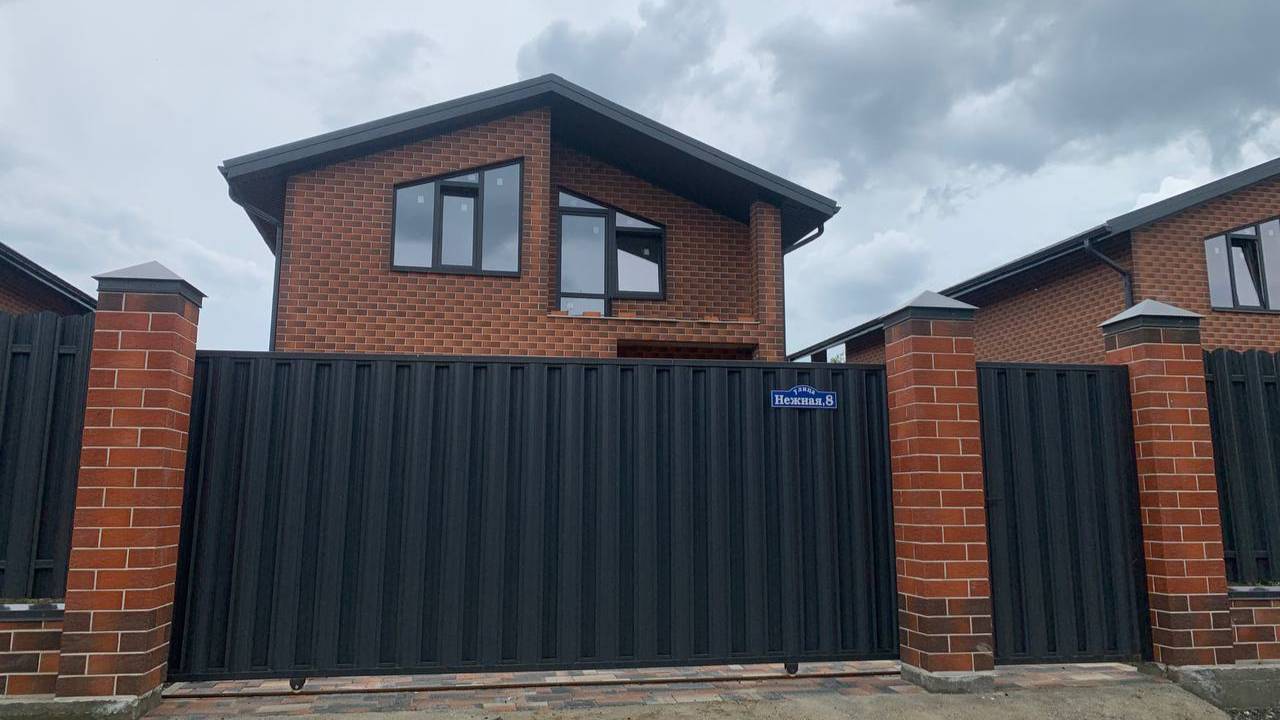 Дом 127 квадратов на участке 5.7 соток земли. ул. Нежная 8 смотреть онлайн