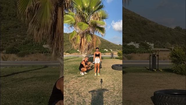 Румынская тяга с гантелями смотреть онлайн