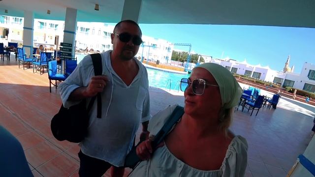 🇪🇬 МОЖНО БРАТЬ? Sharm Holiday Resort 4*Питание Номер Бухта Наа? смотреть онлайн