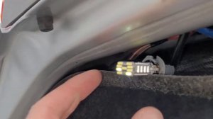 Замена #led лампочки заднего хода #toyota #camry  40