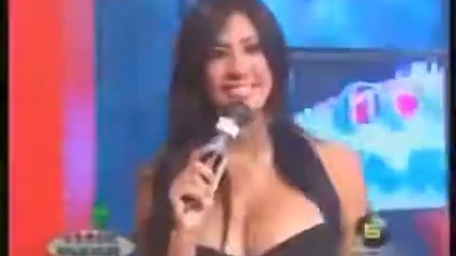 Прикол Самая Смех Юмор телеведущая сексопильная смотреть онлайн