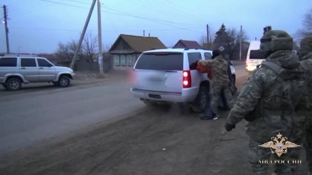 В Астраханской области полицейскими задержан дерзкий смотреть онлайн