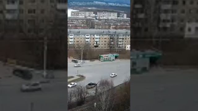Видео за 13 апреля 2025 года Транспорт города Златоуста смотреть онлайн