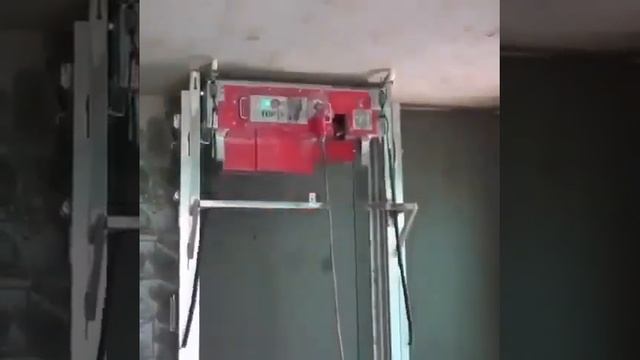 Робот-штукатур. Смотреть застройщикам! смотреть онлайн