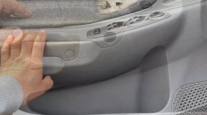 Hyundai Accent КАК СНЯТЬ ОБШИВКУ ДВЕРИ