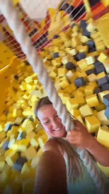 Когда у вас День рождения? #минск #деньрождения #батут? смотреть онлайн