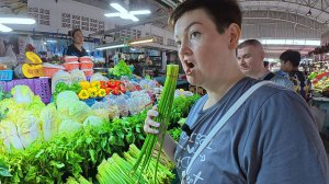 Встретились с ДРУЗЬЯМИ!  ЗАКУПИЛИСЬ на 2000 и ЗАБИЛИ холодильник ПОД ЗАВЯЗКУ! Таиланд УДИВЛЯЕТ ценам