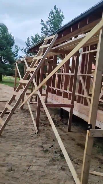 Это моя лачуга 😁 За то свое! #дача #сад #своимируками #т смотреть онлайн