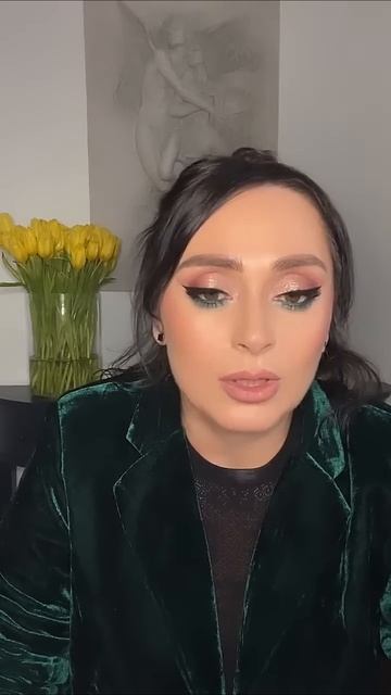 Вокруг меня одни манипуляторы смотреть онлайн