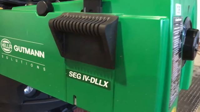 Регулировка фар на стенде Hella DLLX смотреть онлайн
