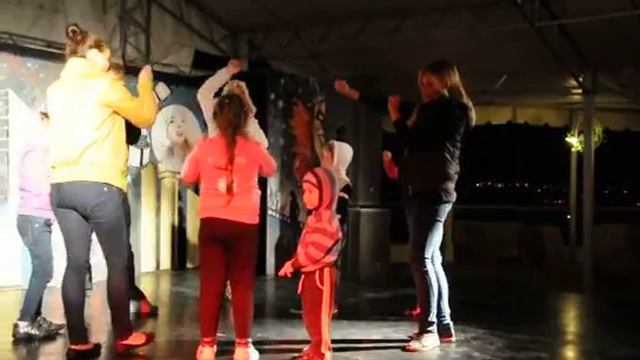 египет 2012-Егор на дискотеке-4