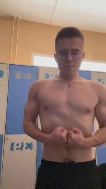 Дефолт майнкрафтер #minecraft #gym #спорт смотреть онлайн