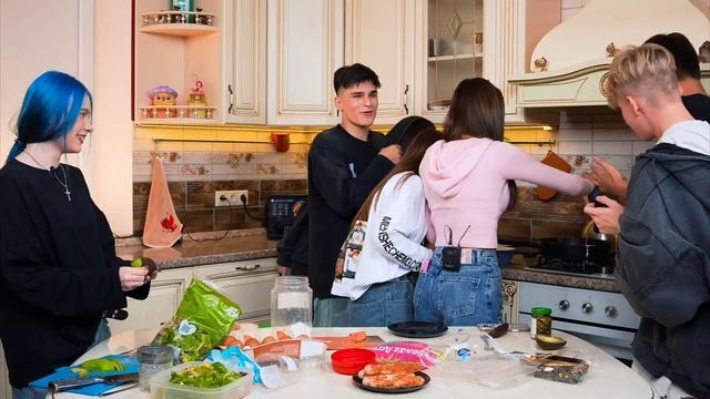 сегодня мы готовим, и у нас в гостях адреналин Хаус, шо? смотреть онлайн