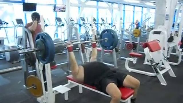 26. 10. 2021г. Жим лёжа узким хватом 120 кг на 3 раза. 60 лет, смотреть онлайн