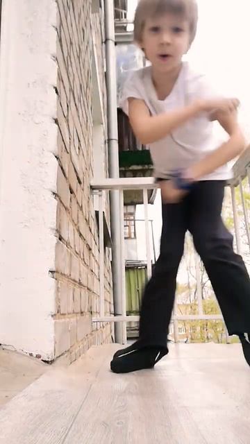 у меня рил есть жена смотреть онлайн