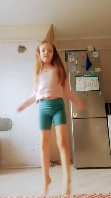 а вы девочки ? если да то ставь лайк 👍 смотреть онлайн