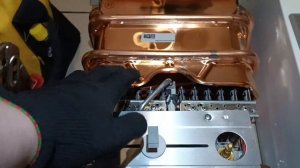 Установка газовой колонки Bosch THERM 4000 О W 10-2P