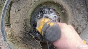 Колесная бензиновая газонокосилка сильно вибрирует при работе