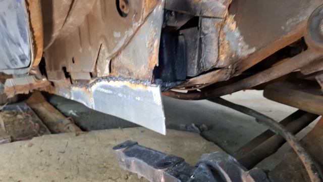 Крепление задней балки восстановлено, идём дальше смотреть онлайн