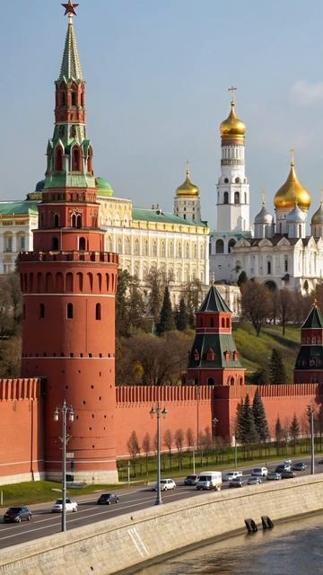 Кому нужна квартира у Кремля? #доход #недвижимость #пас смотреть онлайн
