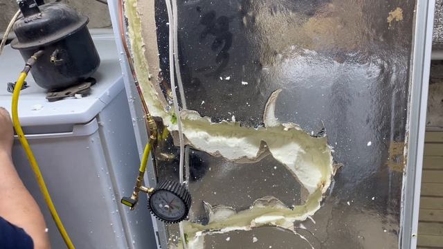 Холодильник Бирюса не морозит устронение утечки смотреть онлайн