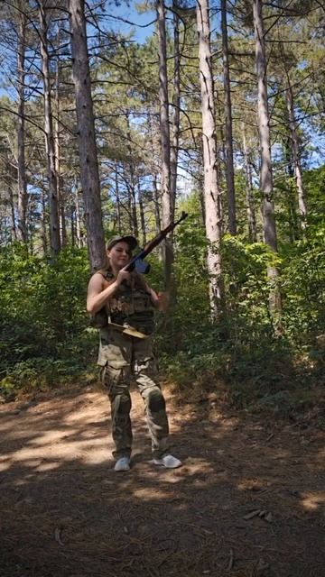 Девушки в страйкболе #страйкбол #airsoft #blacksea #страйк #milita смотреть онлайн