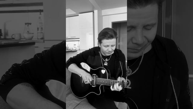 Santil - сегодня Надеюсь, эта песня скрасит твой вечер. смотреть онлайн