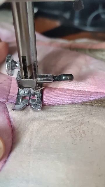 Как создаю узоры. У меня простой механизм. Машинке 20 ле смотреть онлайн