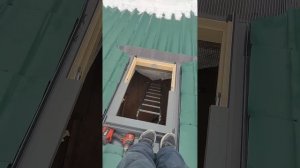 Установил три мансардных окна Руфлайт в металлочереп?