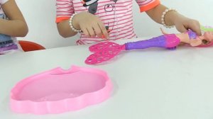 Распаковка куклы Барби: русалка и мыльные пузыри!