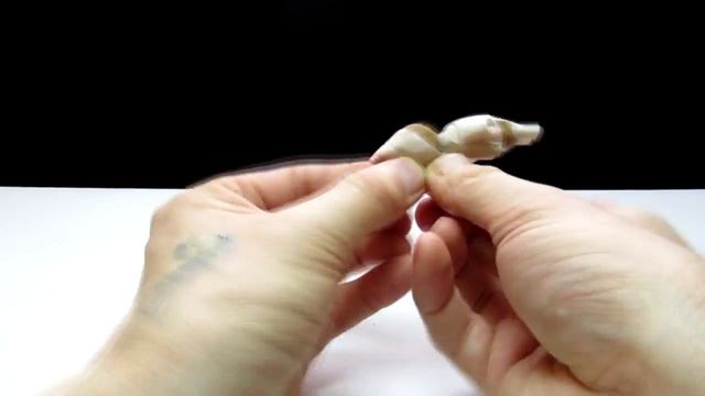 How to make a toy from acorn and cable / Шедевральное творение из жёлудя и кабеля смотреть онлайн