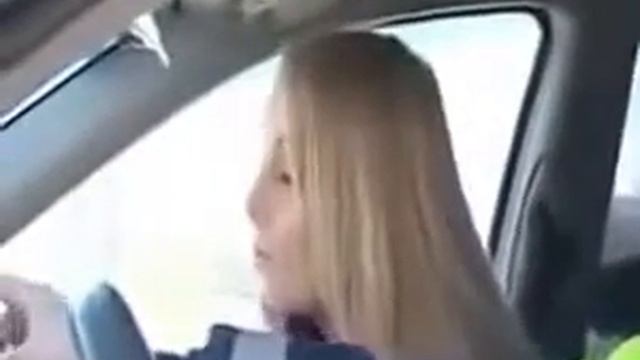 Блондинка за рулём смотреть онлайн