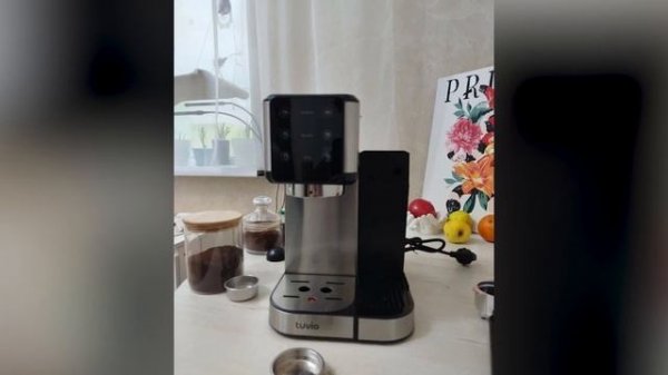 Кофеварка Tuvio TCM04EA