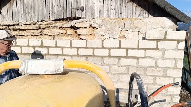 Папа нашёл драгоценность.Обрываем цвет Виктории.Всходы картошки замерзли.Домик для бройлеров готов. смотреть онлайн