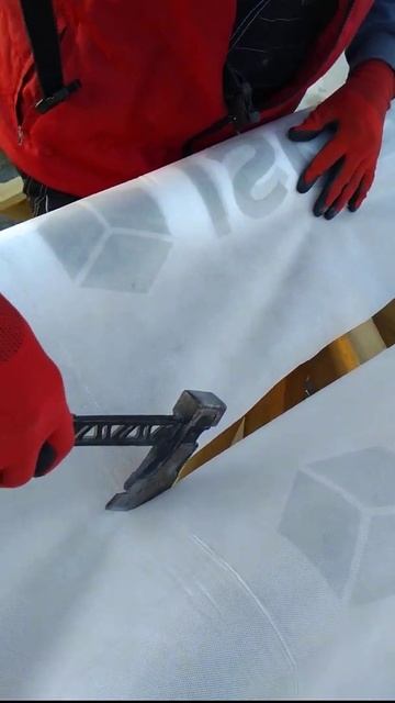 Нам не нужен канцелярский нож - у нас есть топор. смотреть онлайн