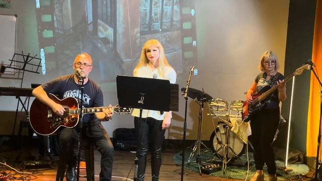 Под небом голубым - GK Band смотреть онлайн