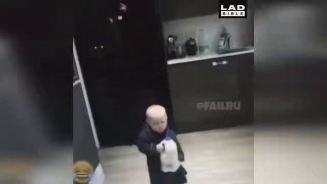 лучшие ПРИКОЛЫ 2018,смотреть всем! смотреть онлайн