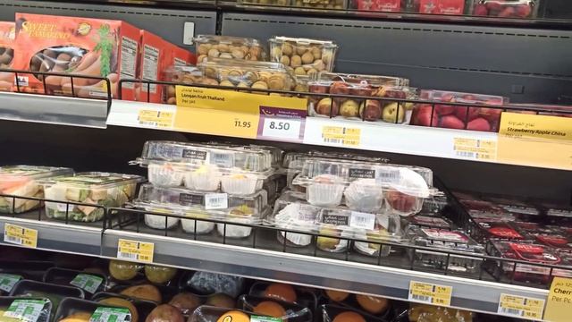 ОАЭ ТОРГОВЫЙ ЦЕНТР ЛУ ЛУ В ШАРДЖЕ смотреть онлайн