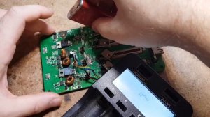 Liitokala lii-500 не заряжается один канал