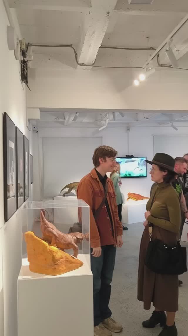 Выставка палеоарта «Палеосфера. Эпоха звероящеров» в Галерее Краснохолмская смотреть онлайн