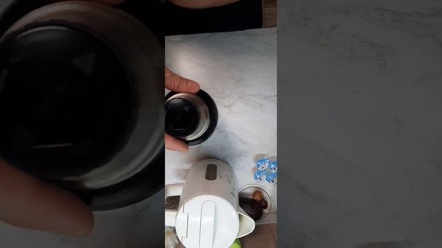 ТЕРМОС ТРАМП В ИСПОЛЬЗОВАНИИ 12 ЧАСОВ ВСЕ ЧЁТКО ПЬЕМ ЧА смотреть онлайн