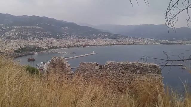 Пешеходное восхождение на гору к Крепости, порт, Аланья смотреть онлайн