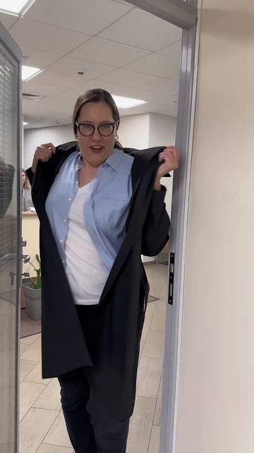 Будни швейной мастерской 😁#швейныйюмор #chayka