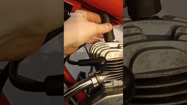 Почему у мопеда Рига13 необычный свечной ключ? #дырчик смотреть онлайн