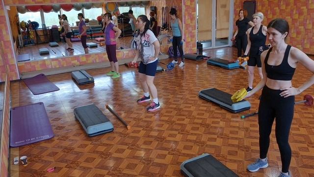 СИЛОВАЯ ТРЕНИРОВКА ЦЕЛОЕ ЗАНЯТИЕ / INTERVAL TRAINING / ШТАНГА / PUMP смотреть онлайн