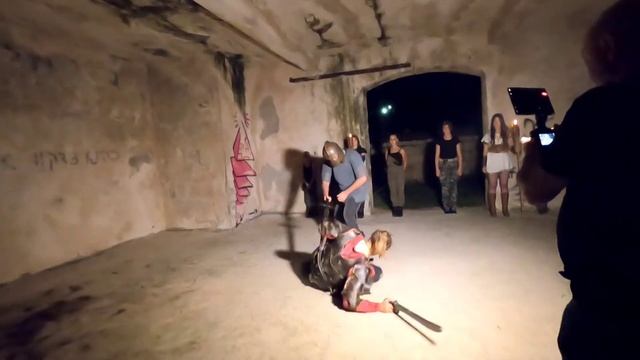 Бой на мечах. Съёмка фильма смотреть онлайн