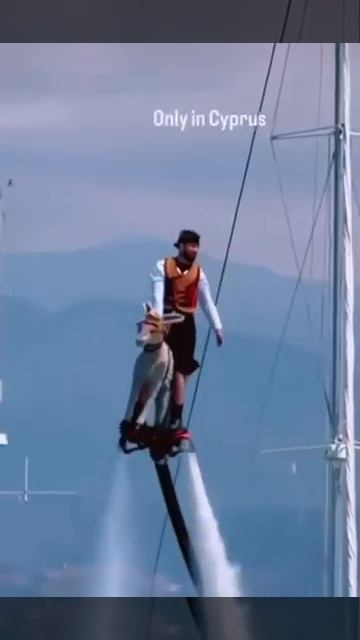 ПОЛЕТАЕМ НА ОСЛЕ🤣🔥 Аттракцион для храбрых) смотреть онлайн